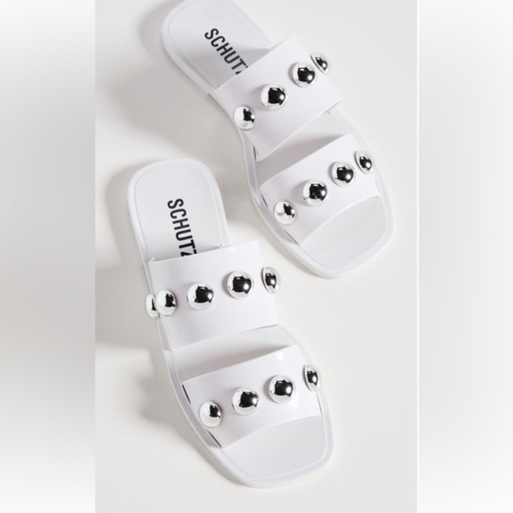 Schutz
Lizzie Sandals